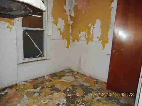 8956 Isham (23)_m.jpg